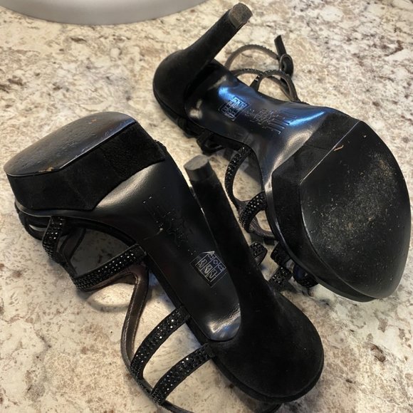 Pelle Moda High Heel Size 7M Black with Black Rhinestones - Picture 5 of 10